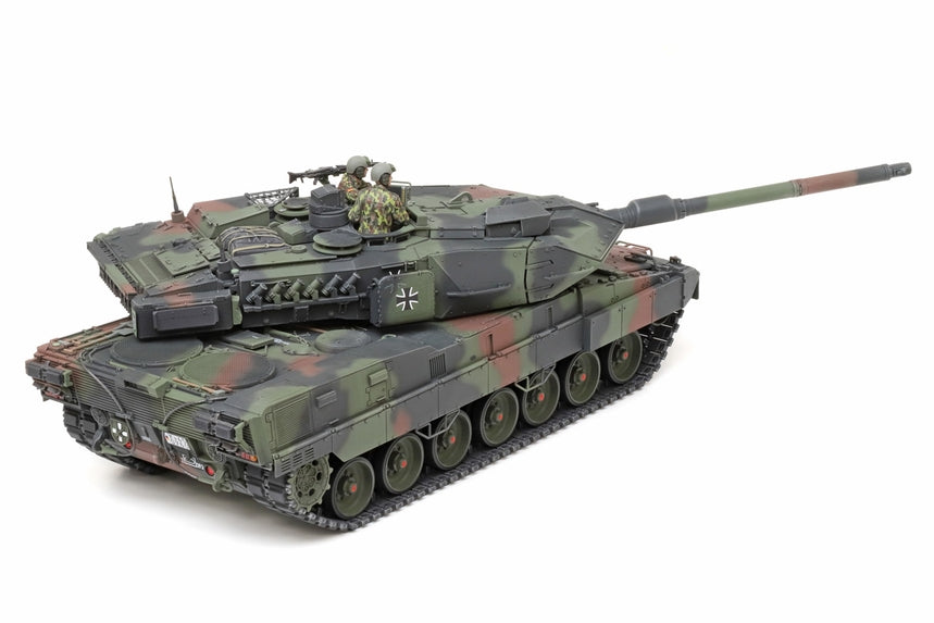 Tamiya 1/35 German Main Battle Tank Leopard 2 A7V
