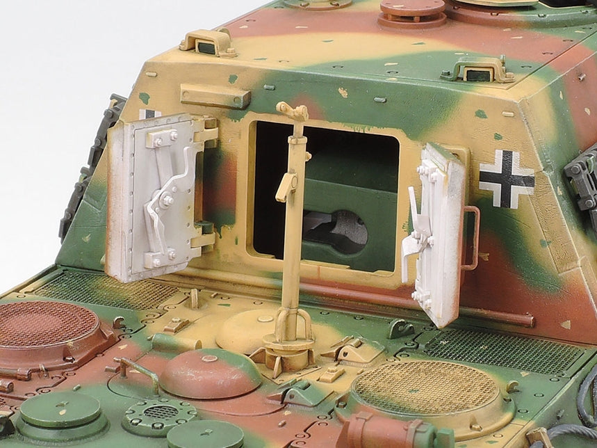Tamiya 1/35 German Destroyer Jagdtiger