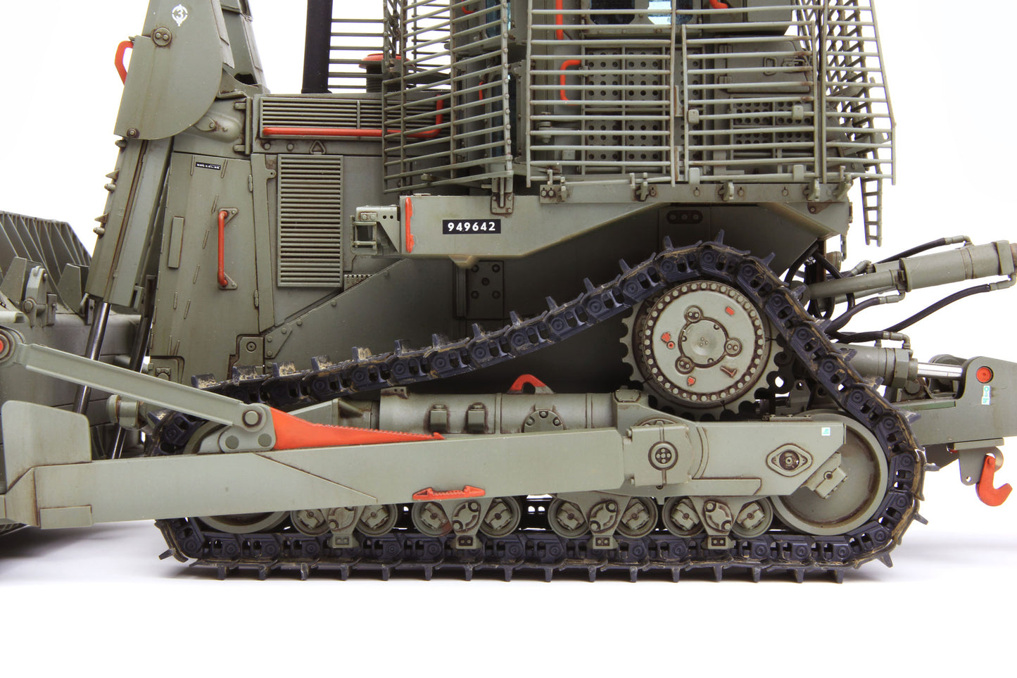 Meng 1/35 D9R Armored Bulldozer W/Slat Armor