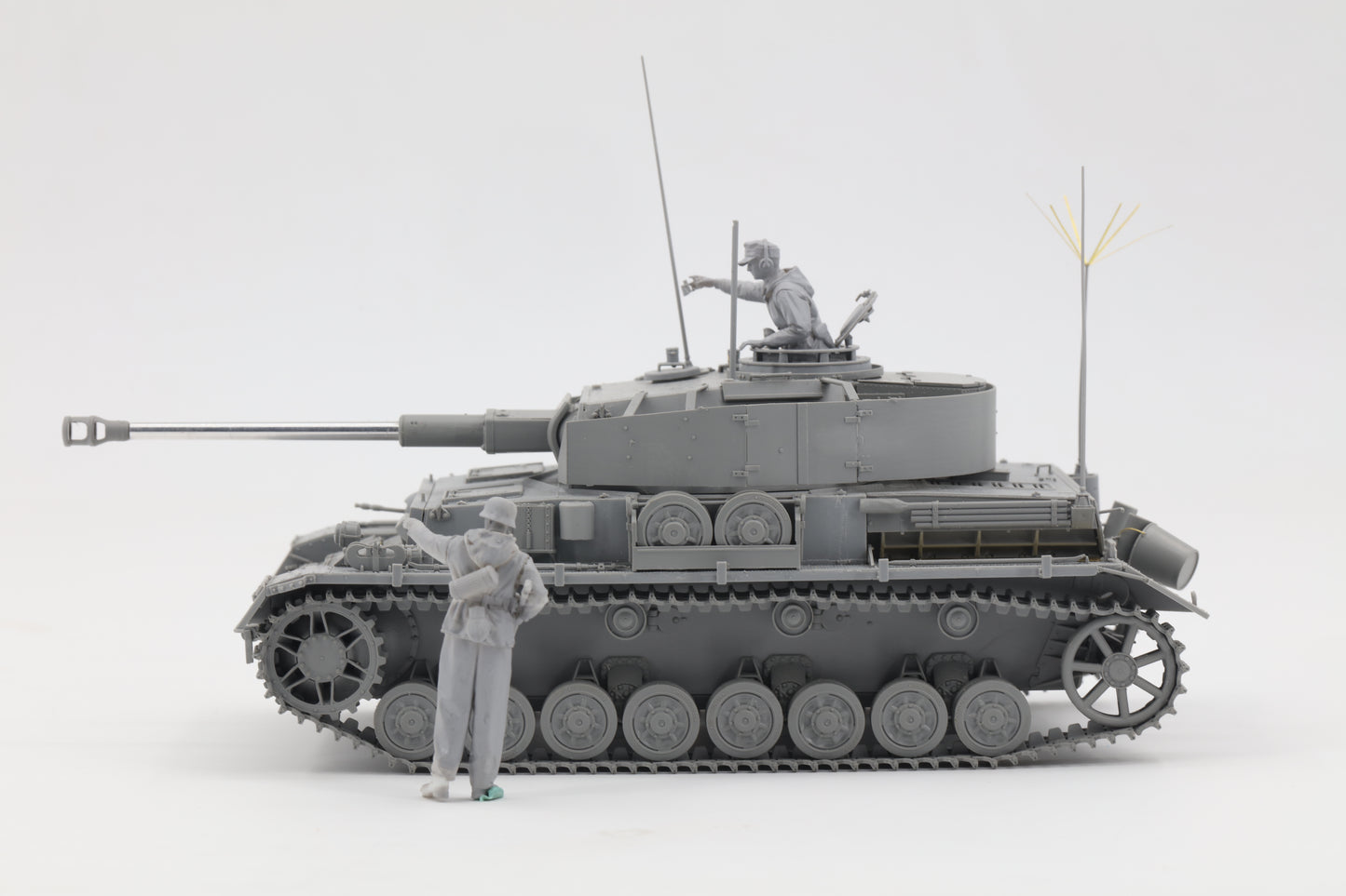 Border Model 1/35 Pz. Beob.Wg IV Ausf J