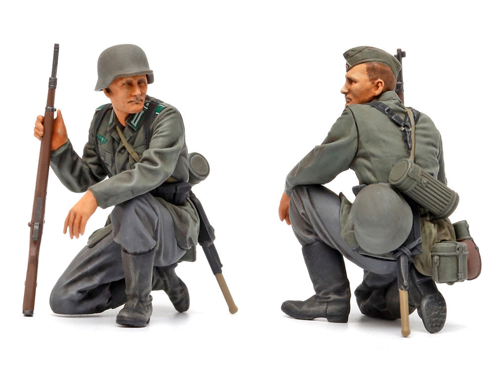 Tamiya 1/35 German Infantry Set Mid-WWII