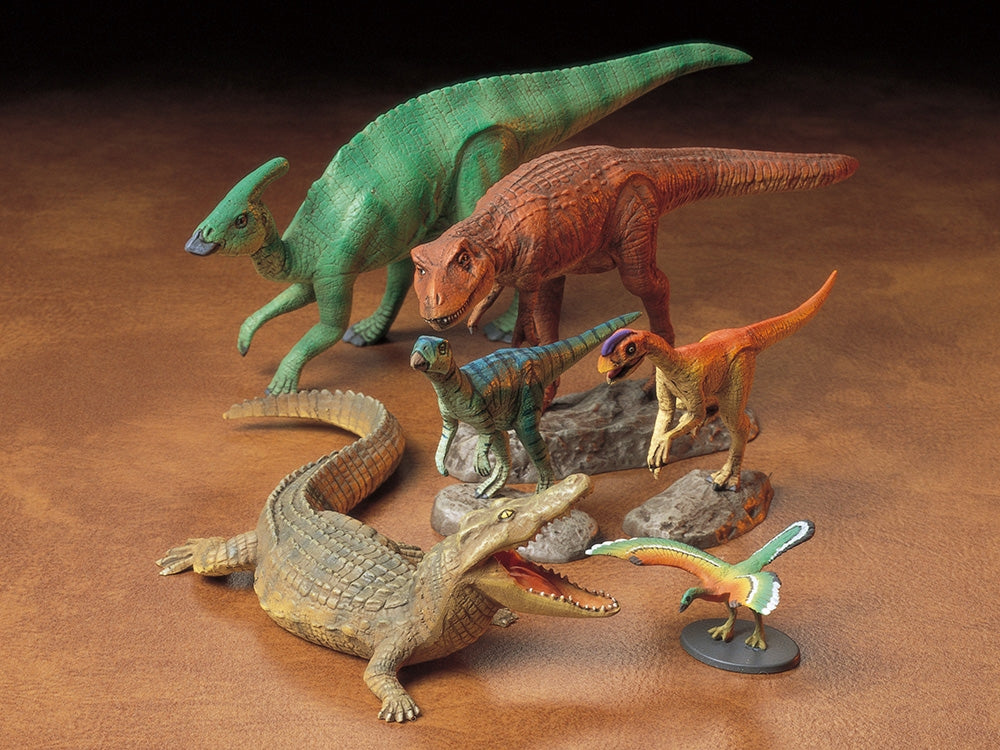Tamiya 1/35 Mesozoic Creatures Dinosaur Diorama Set