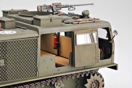 Hobby Boss 1/35 M4 High Speed Tractor (3in/90mm)