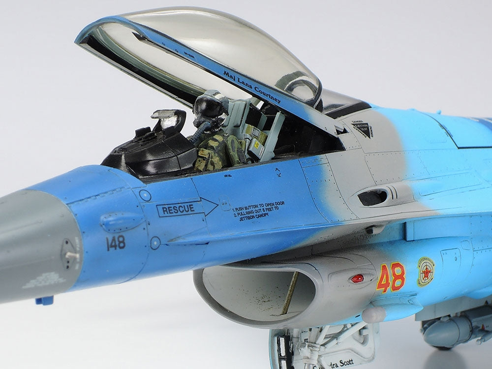1/48 F16C/N Aggressor Adversary Jet Fighter