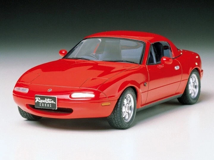 Tamiya 1/24 Mazda Eunos Roadster