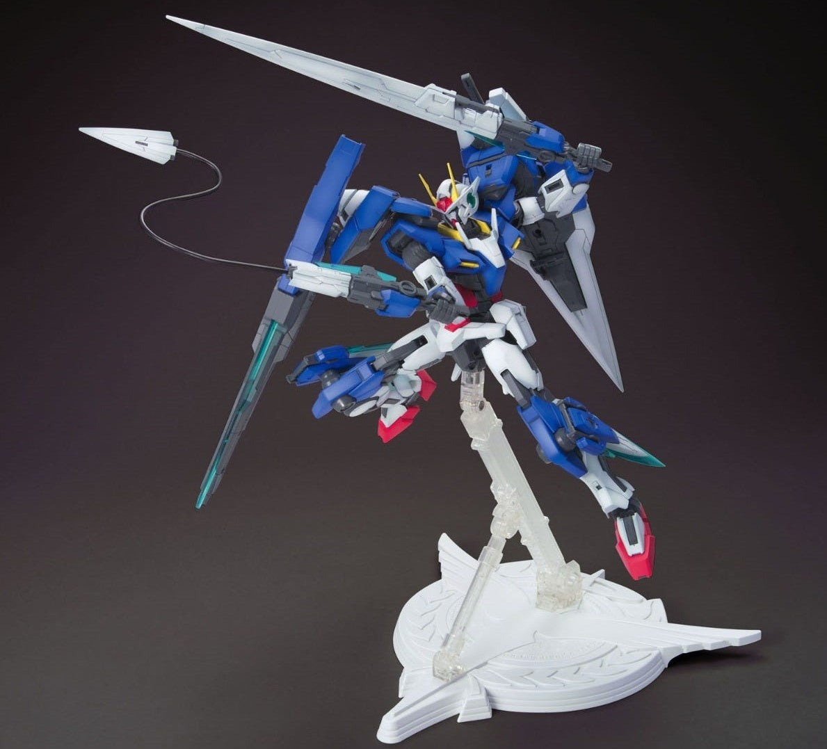 Bandai MG 1/100 00 Gundam Seven Sword/G 'Gundam 00'