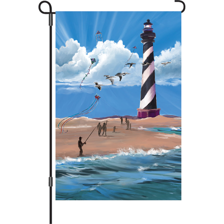 Hatteras Breezy Day Garden Flag