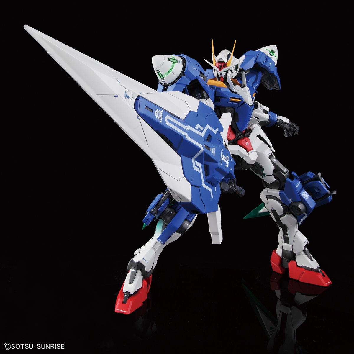 Bandai PG 1/60 00 Gundam Seven Sword/G "Gundam 00"