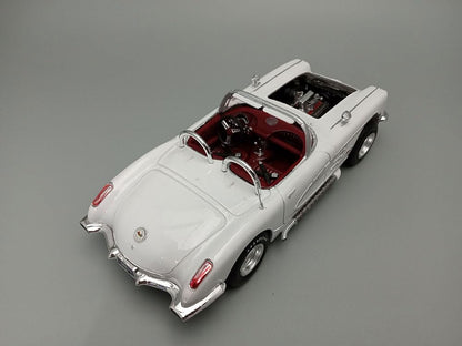 1/25 1960 Chevy Corvette