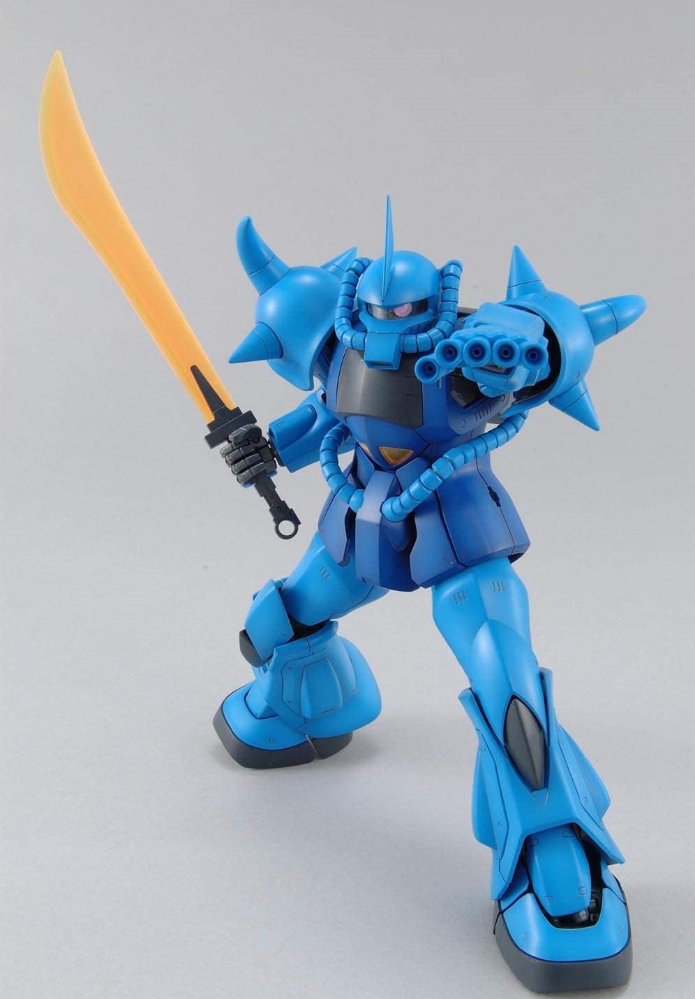 Bandai MG 1/100 MS-07B Gundam Gouf Ver.2.0