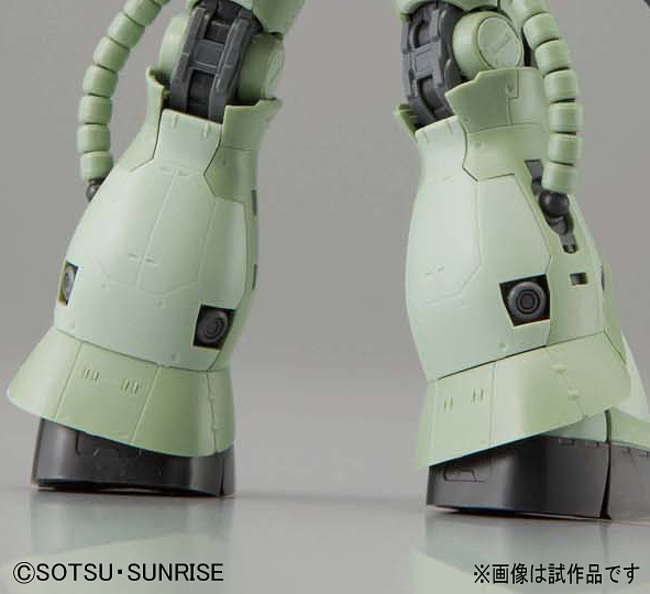 Bandai RG #04 1/144 MS-06F Zaku II "Mobile Suit Gundam"