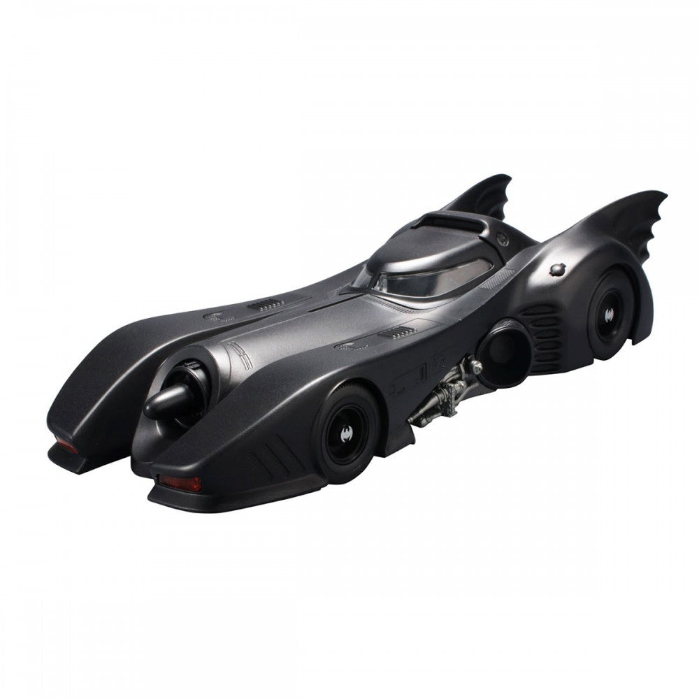 Bandai DC Universe 1/35 Batmobile (Batman Ver.)