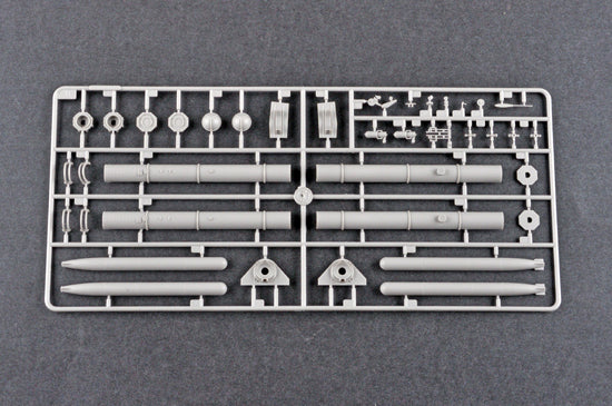 Ilovekit 1/48 US Navy Elco 80' Motor Patrol Torpedo Boat Early Type