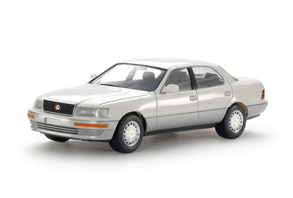 1/24 Lexus LS 400 (UCF11L) Car